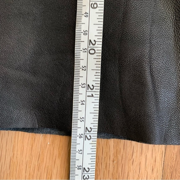 Women’s Y2K Dollhouse Leather Exposed Stitching Knee Length Skirt Size M - Picture 9 of 9